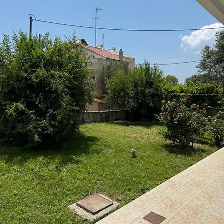 阿凡投Fotis House公寓 外观 照片